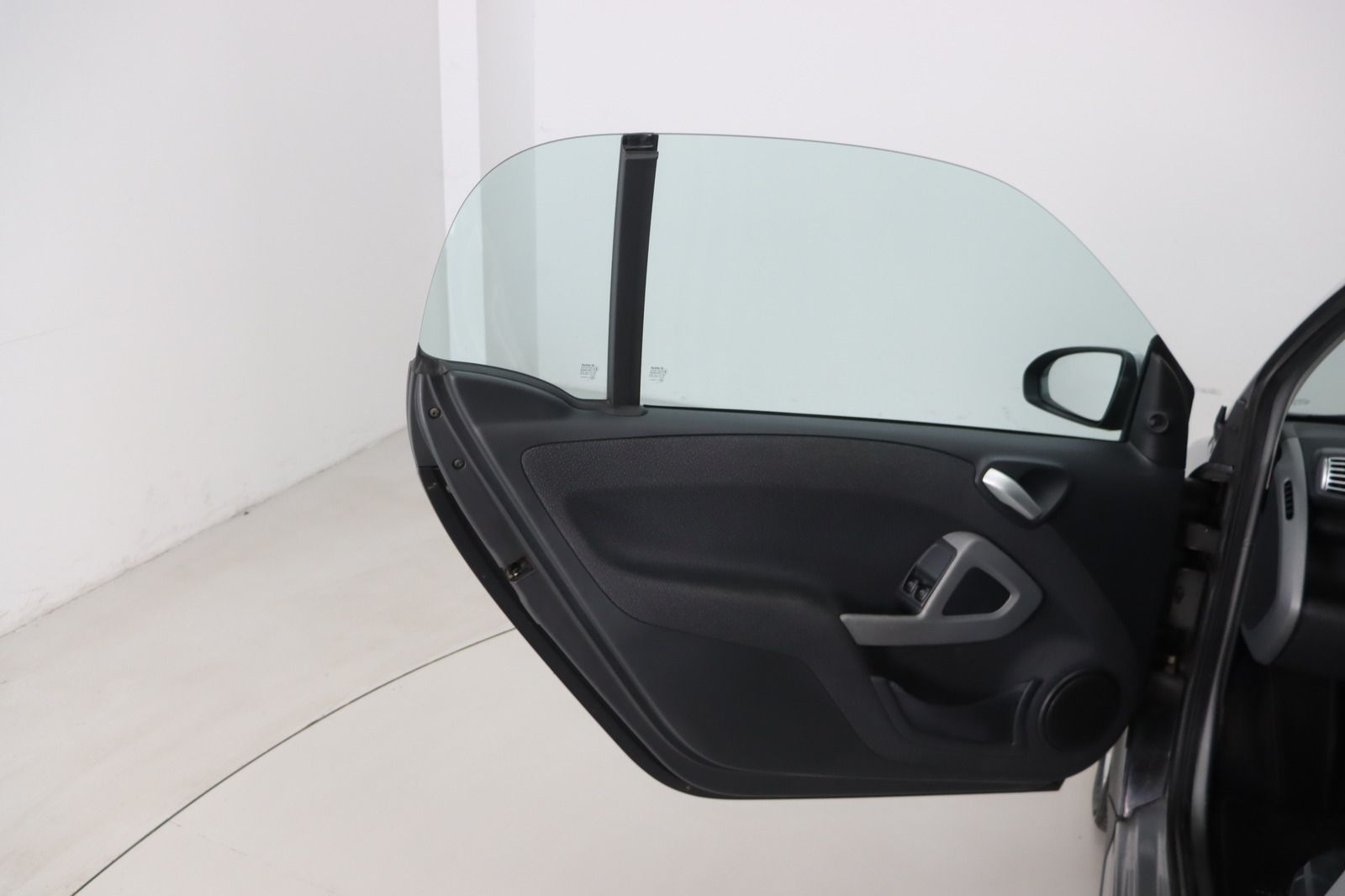Fahrzeugabbildung Smart fortwo coupe 1.0 mhd passion