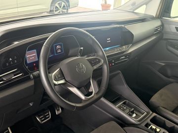 Volkswagen Caddy Maxi eHYBRID DSG STYLE LED ACC KAM 7SITZ