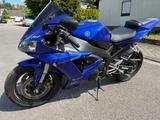 Yamaha YZF R1 RN09 - YAMAHA 2003 R1