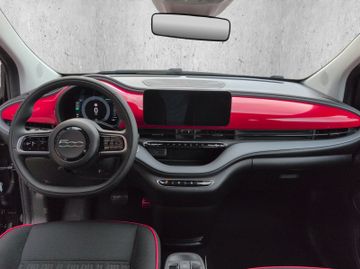 Fiat 500e Red 42kw Kam.+KeyLess+SHZ+PDC+SoundSys+AUT