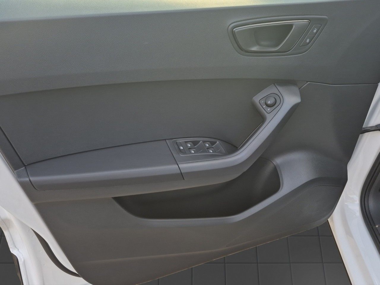 Fahrzeugabbildung SEAT Ateca Reference Edition Tempomat