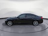 BMW 320i Sport Line Sport Aut. Navi Business AHK PDC - BMW 320 mit Benzin-Antrieb: Limousine, 320i