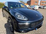Porsche Cayenne, Deutsches Fahrzeug, Porsche Scheckheft  - Porsche Cayenne in Bonn
