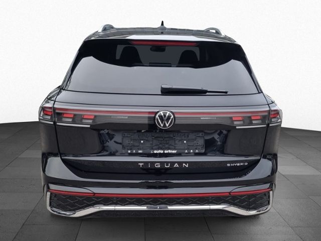 Fahrzeugabbildung Volkswagen Tiguan 1.5 TSI eHYBRID R-LINE MATRIX IQ.DRIVE NA