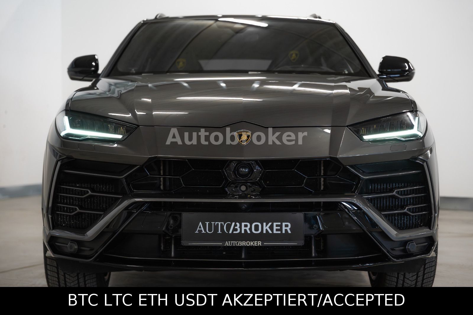 Lamborghini Urus – pogled 2
