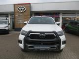 Toyota Hilux 2.8 Double Cab Invincible 4x4 - Toyota Hilux: 2.4