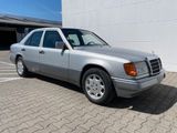 Mercedes-Benz 200