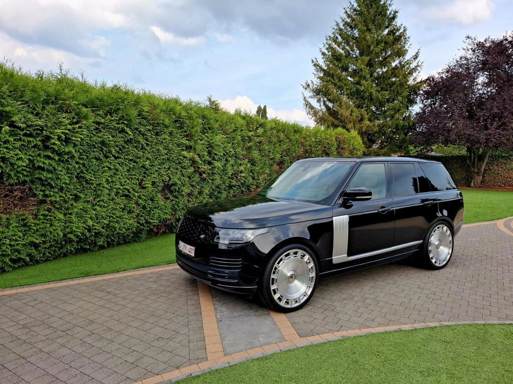 Image of Land Rover Range Rover