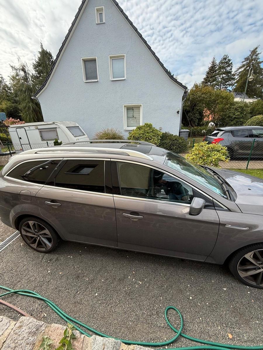 Ford Mondeo 2011 — photo 5