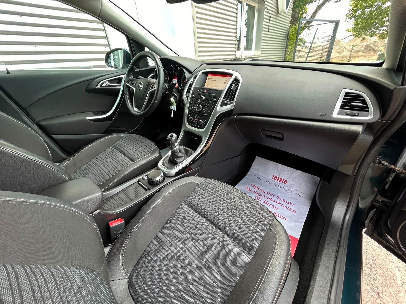 Thumbnail 18 - Opel Astra J Sport Tourer 1.4 Energy/KAM/TEMP/SHZ/MFL