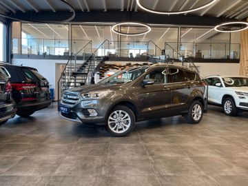 Ford Kuga Titanium *19%MwSt*Bi-XENON*NAVI*DAB*LKRHZ*