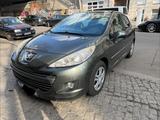 Peugeot 207 Premium 120 VTi Automatik Premium - Peugeot 207 Gebrauchtwagen in Berlin