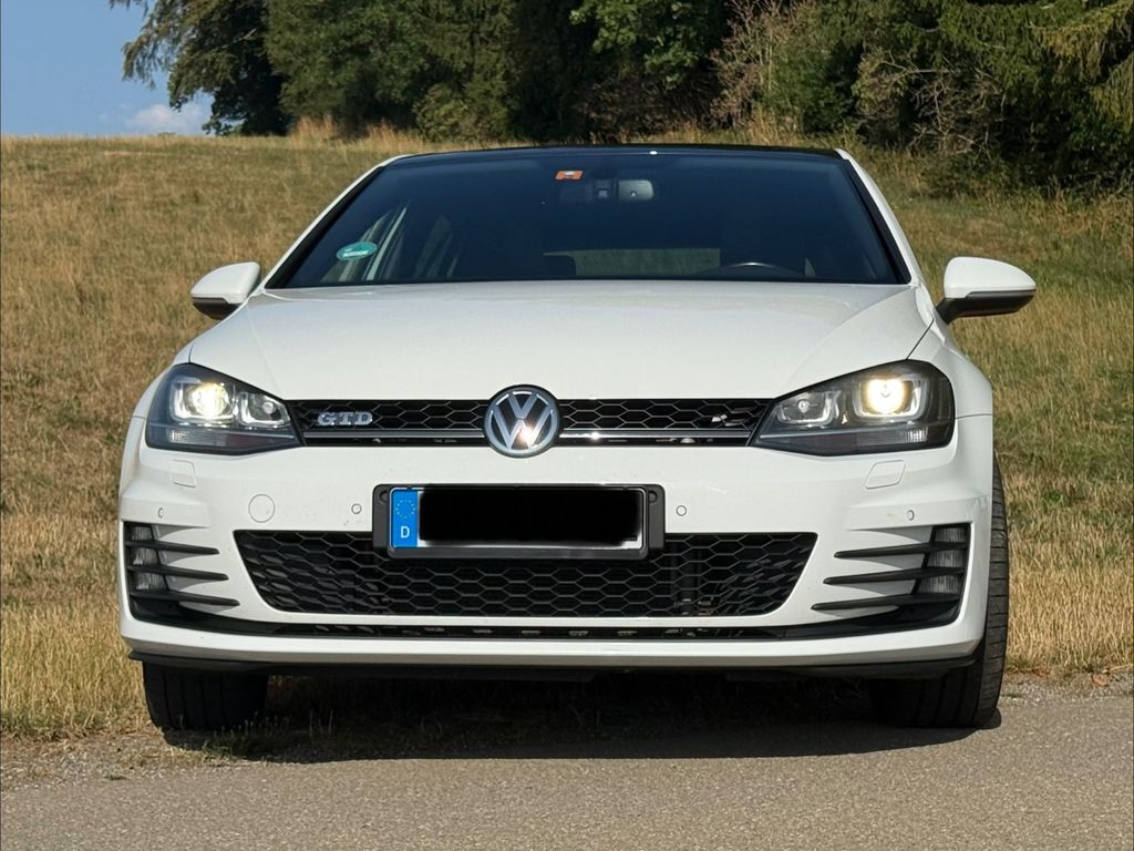 Image of Volkswagen Golf