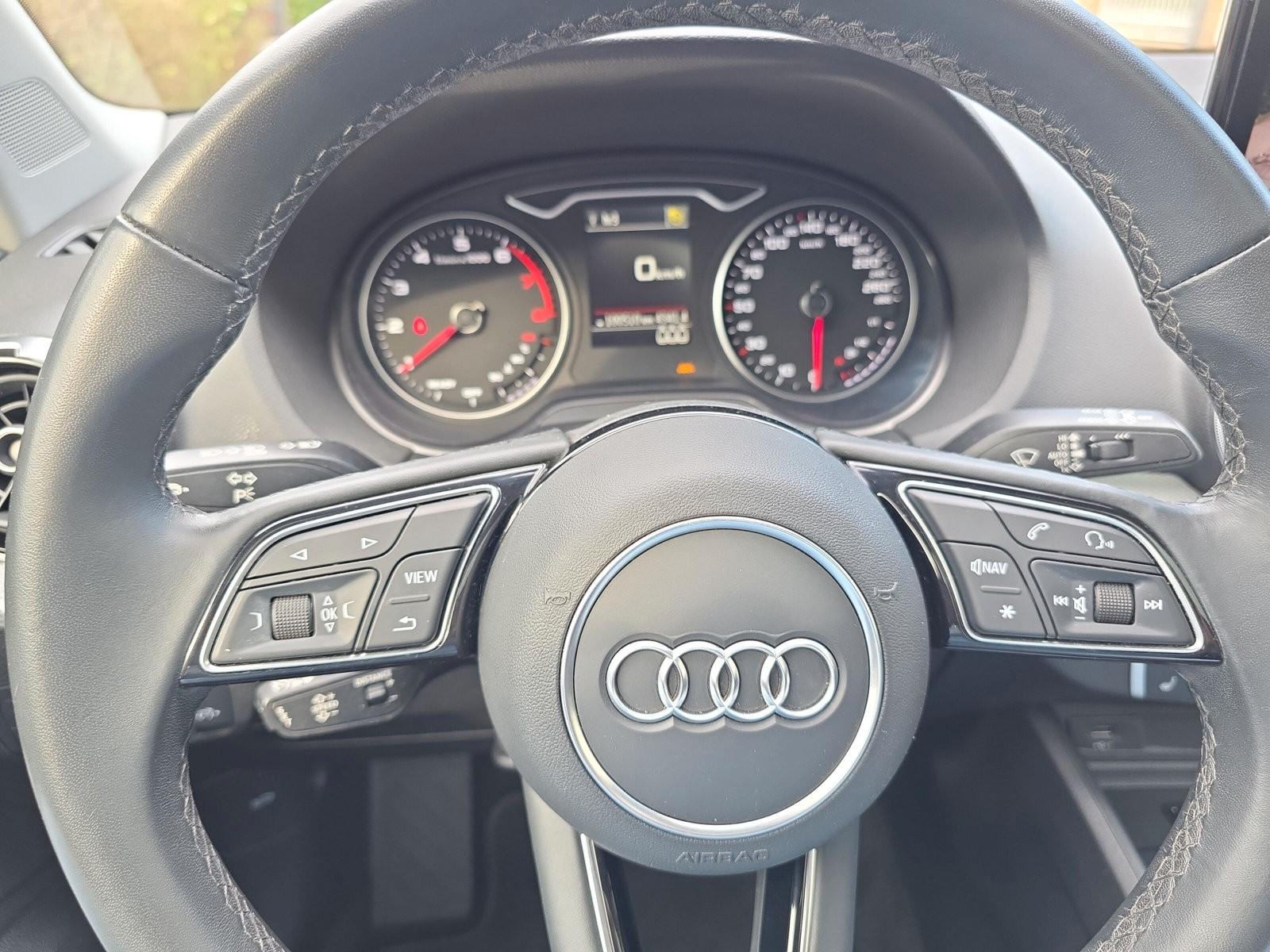 Audi Q2 35 TFSI S line LED Navi Kamera Panorama, миниатюра 18