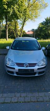 Volkswagen Golf 5 Top - Volkswagen Golf aus 2005: Kombi