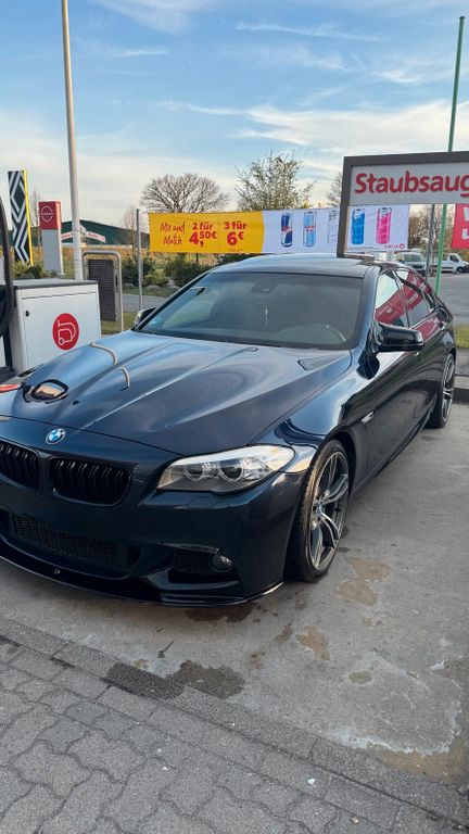 Image of BMW 530