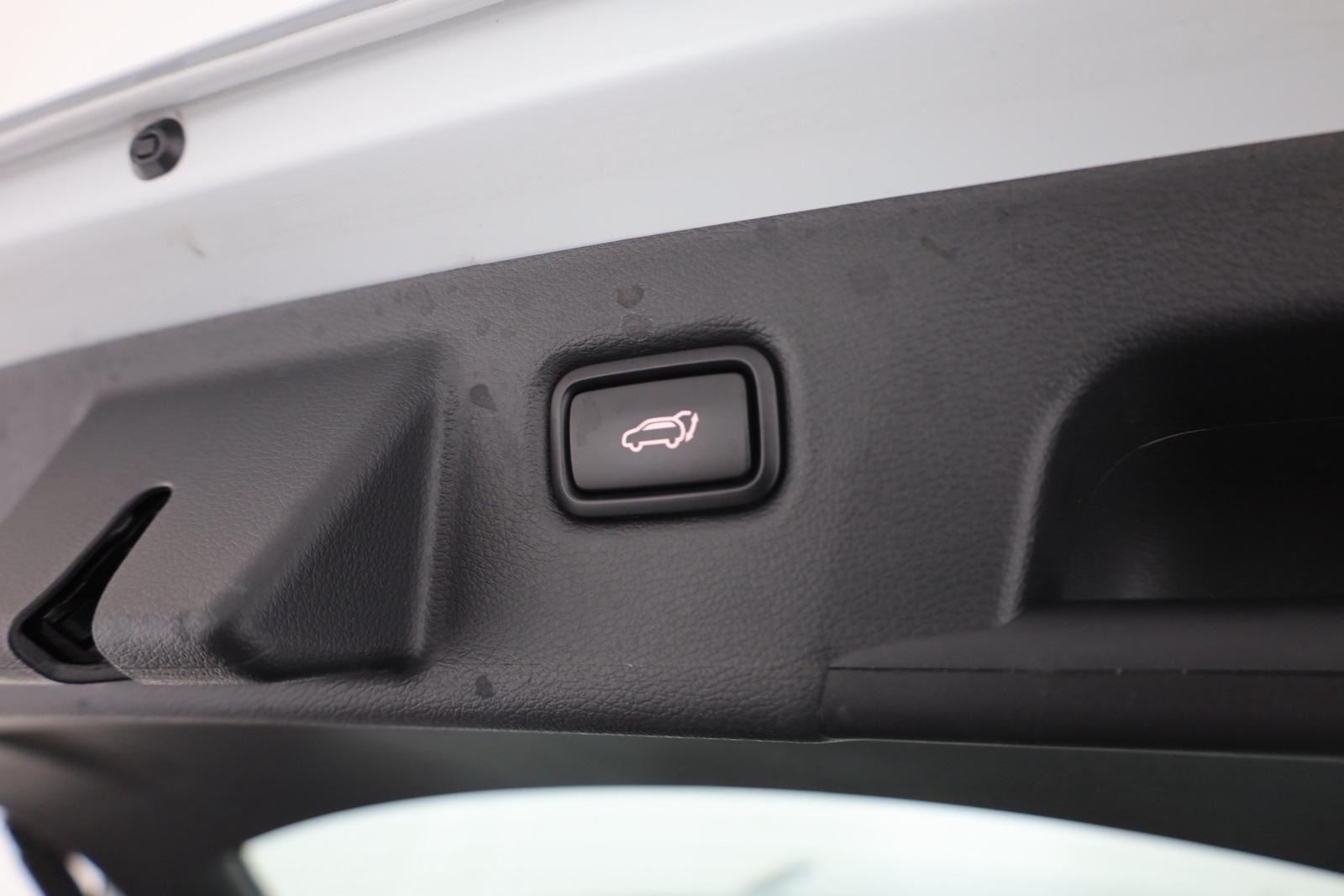 Kia Ceed SW 1.6 CRDi DCT7 LED Navi Kamera AHK ACC