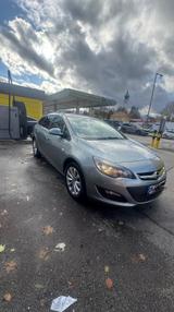 Opel Astra Sports Tourer 1.6 FUN 85kW Auto FUN - Opel Astra: F
