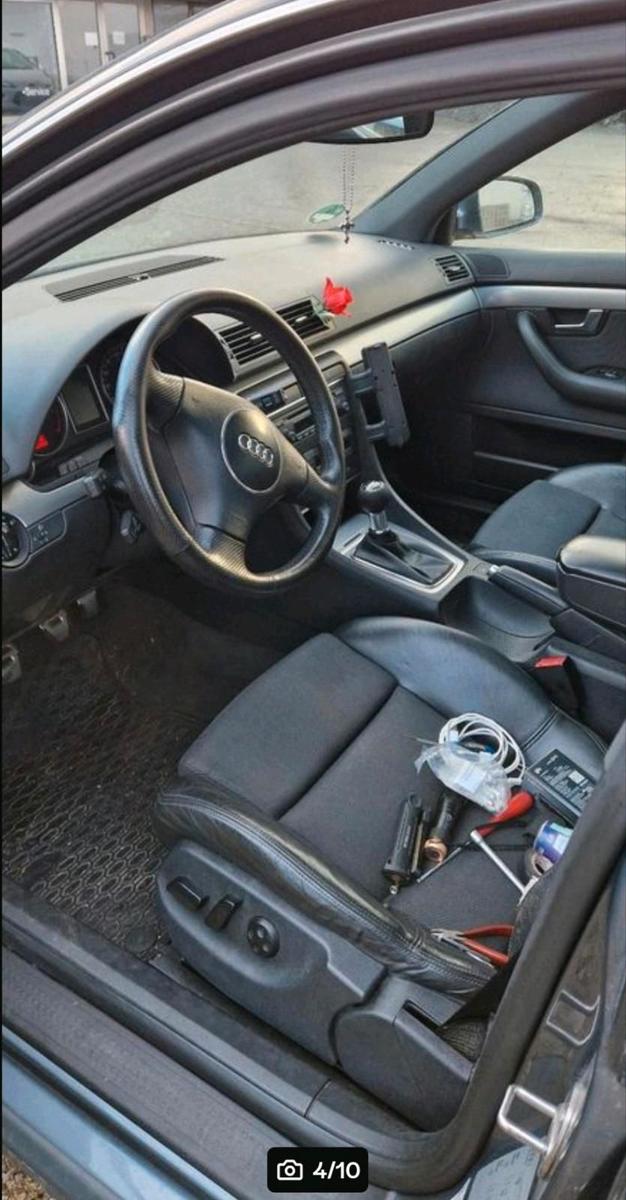 Audi A4 2004 — engine 190 HP (140kW)