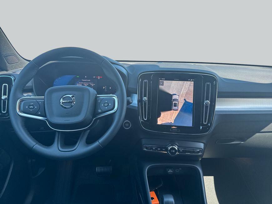 Volvo XC40 B3 B DKG Plus Dark 120 kW, 5-türig