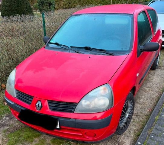 Renault Clio 1,2 mit wenig Kilometer