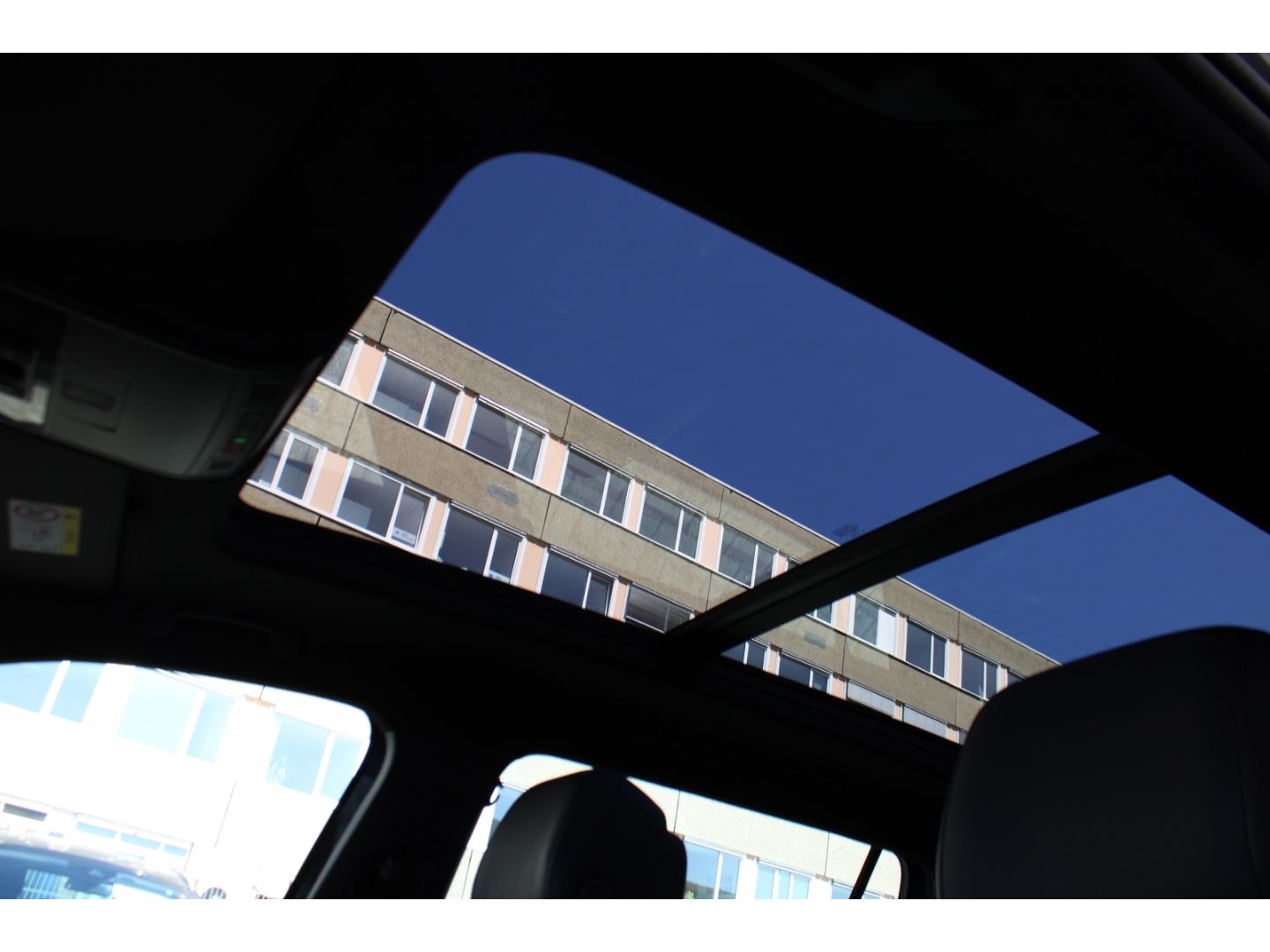 Fahrzeugabbildung SEAT Tarraco Xcellence 4Drive Pano LED ACC AHK StHZg