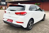 Hyundai i30 1.5 Pure - Hyundai i30: Pure