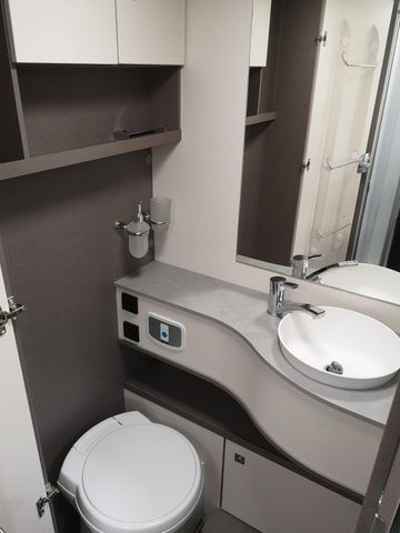 Etrusco I7400SB | 18 Zoll Alu | AHK | KEIN Mietfahrzeug