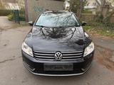 Volkswagen Passat 2.0 TDI DSG 125kW Exclusive BMotion T... - Volkswagen Passat: Exclusive