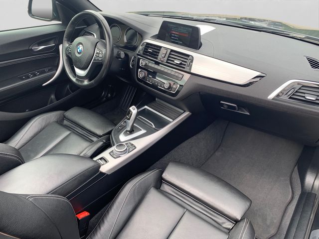 Fahrzeugabbildung BMW 220d Cabrio Sport Line+Adaptive LED+Navi+Leder