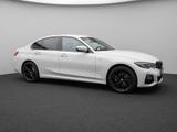 BMW 320e M Sport Kamer Laser HUD DAB H/K Komfort 19" - BMW 320 mit Hybrid-Antrieb