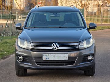 Volkswagen Tiguan - 2