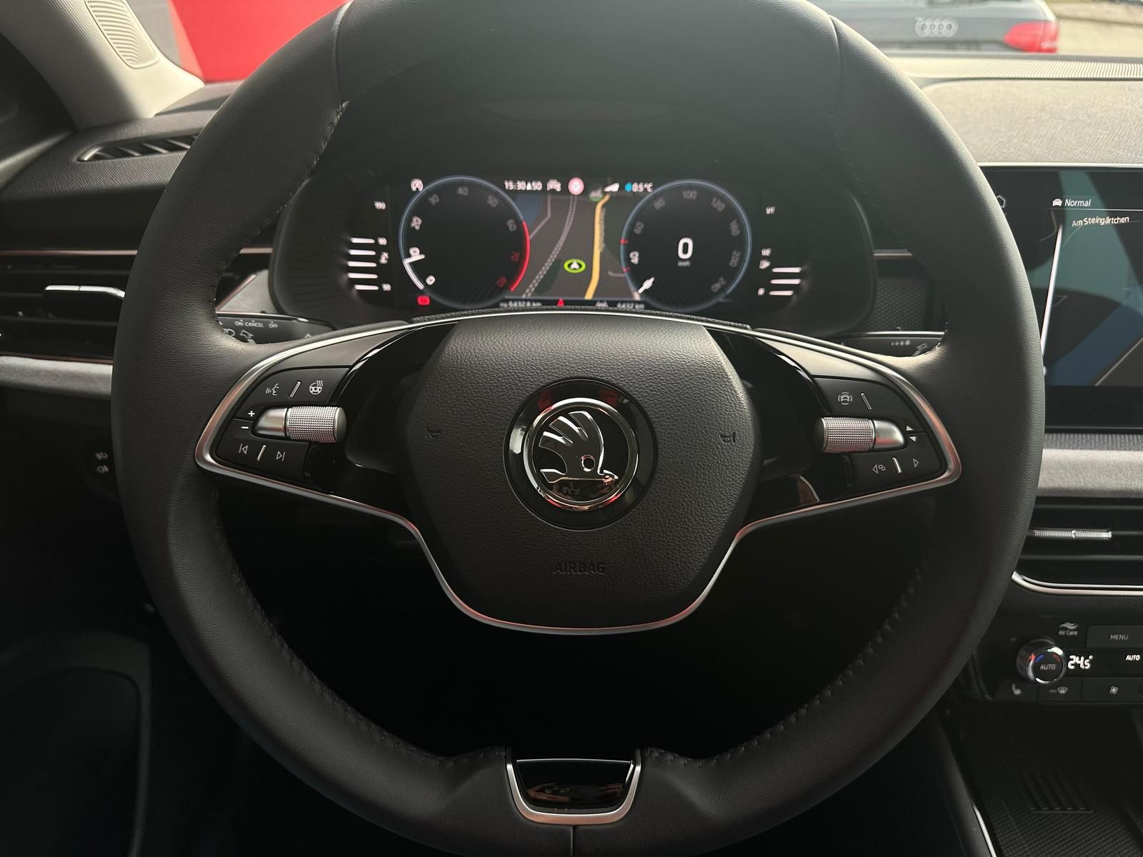 SKODA Scala 1.5TSI SELECTION MATRIX#CAM#AHK#NAV#SOFORT - Image 10