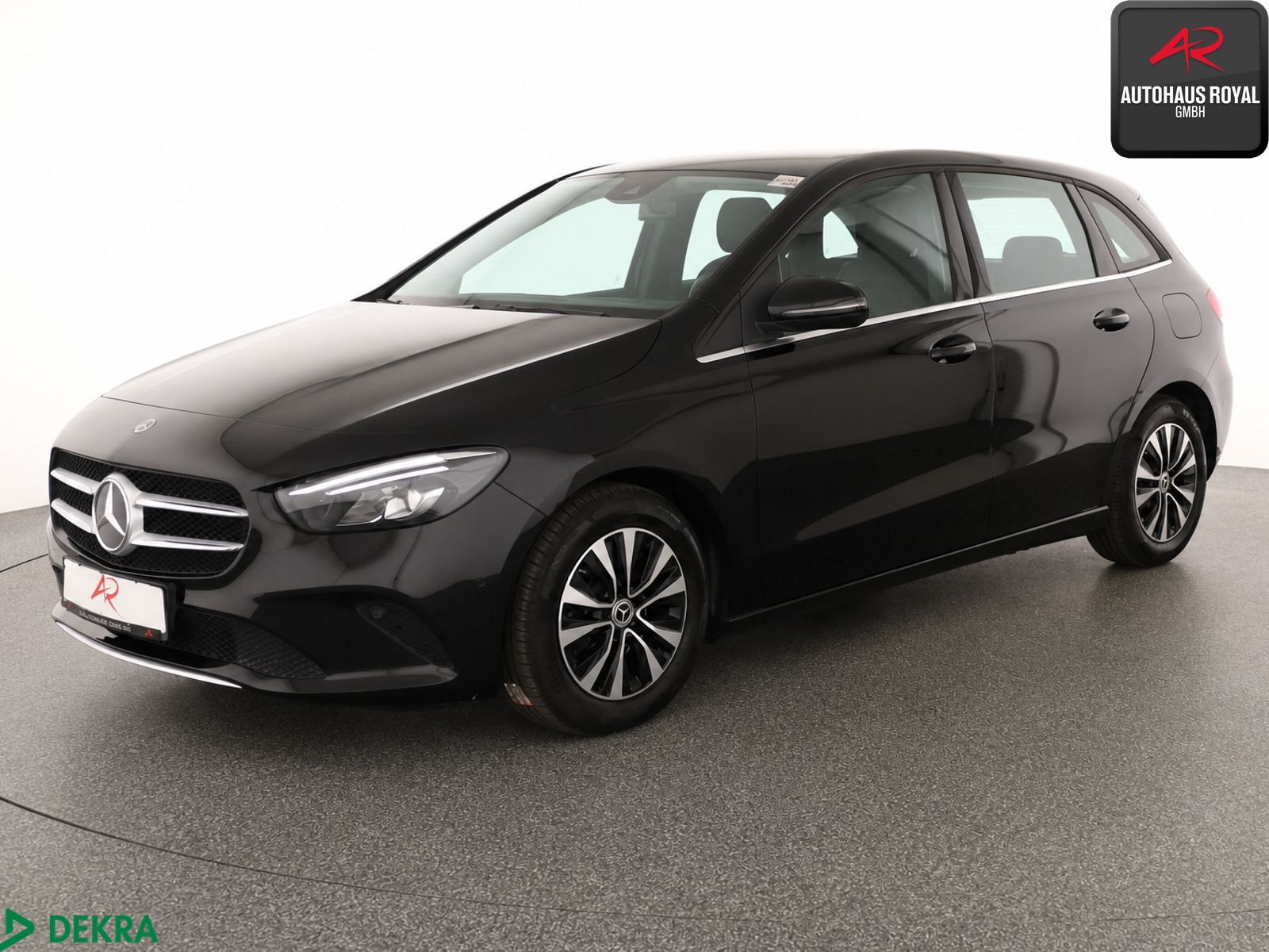 MERCEDES-BENZ B 180 STYLE KAMERA,CARPLAY,AKT.PARKASSIST,SH