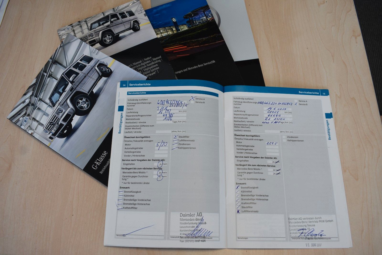Fahrzeugabbildung Mercedes-Benz G 500 V8 1.HAND/AHK/SD/LEDER/KAMERA/TOTWINKEL