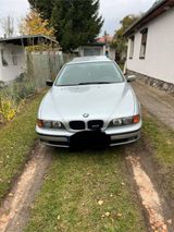 BMW E39 520i Touring - BMW 520 aus 1998: 520i