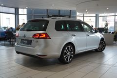 Fahrzeugabbildung Volkswagen Golf VII VARI. 1.4 TSI CUP NAVI/XENON/SHZ/TEMP.