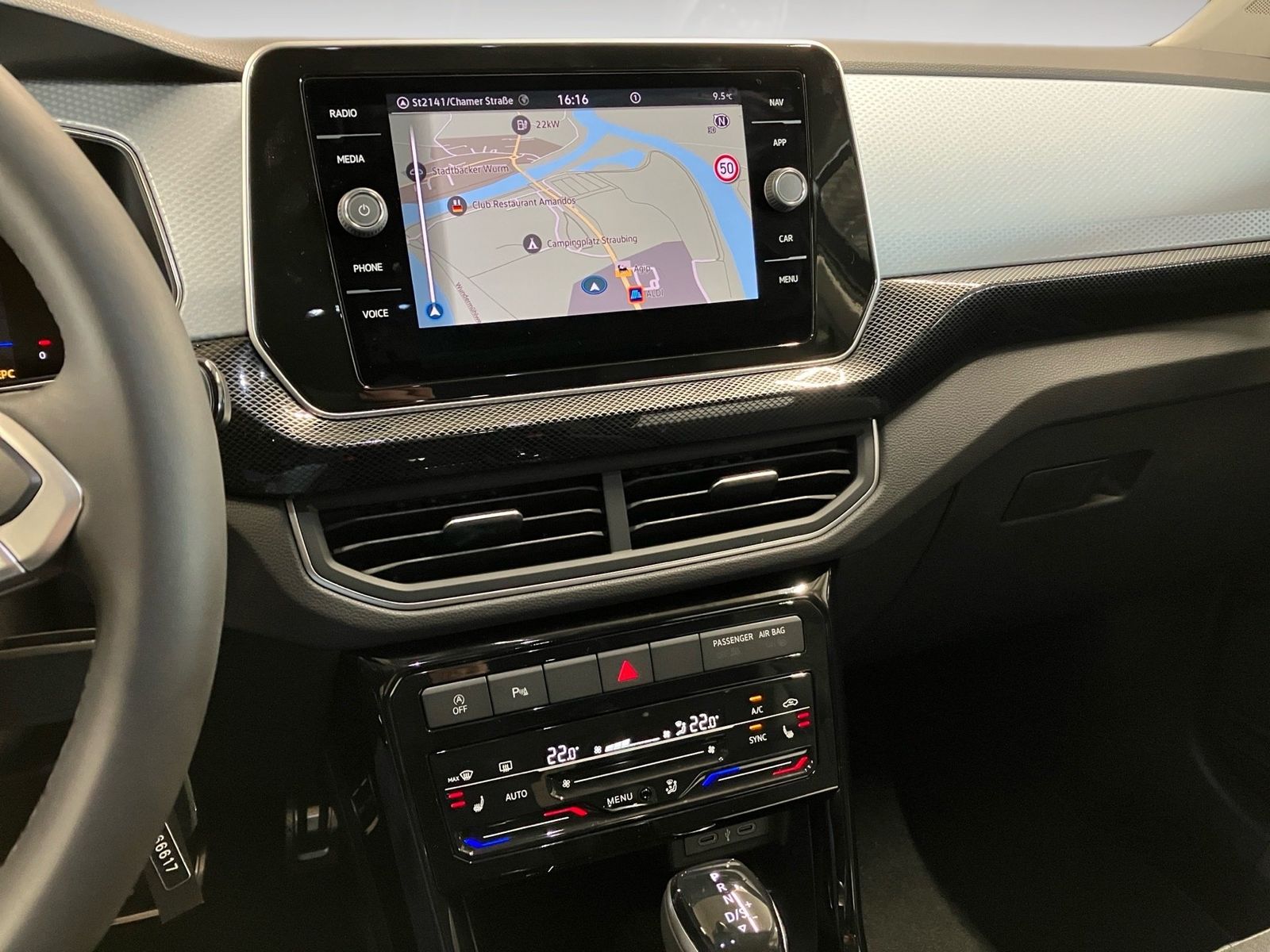 Volkswagen T-Cross - Bild 12