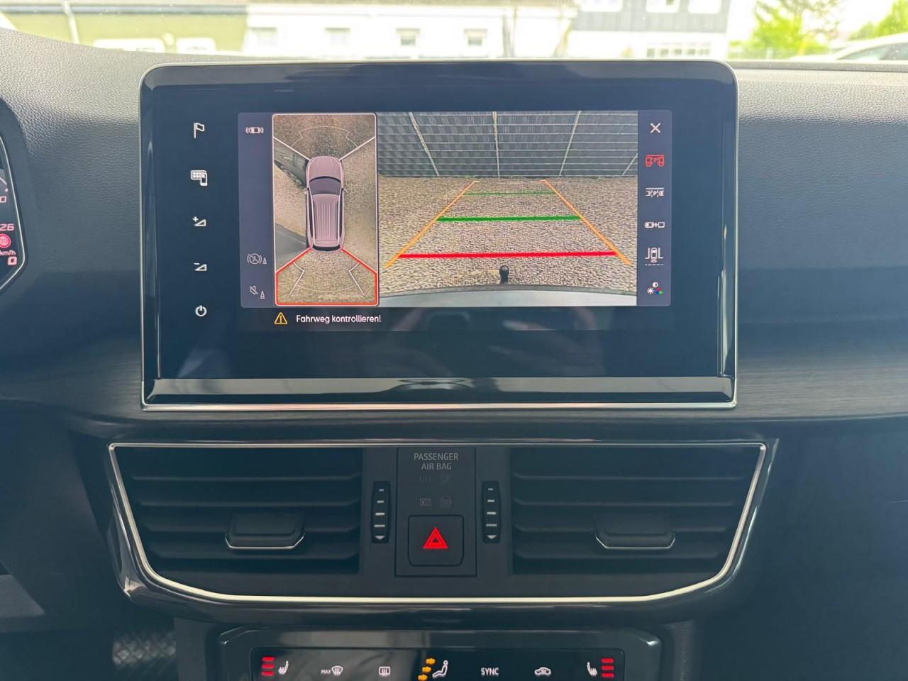 Seat Tarraco 2.0 TDI DSG,7-SITZER,AHK,PANO,360,DCC