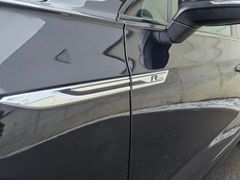 VW Touareg 4Motion R-line Black Edition 286PS