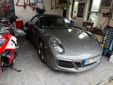Porsche 991 Carrera GTS Cabriolet PDK Carrera GTS Leder - Porsche 991 in Duisburg