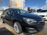 Opel Astra J Sports Tourer Exklusiv - Opel Astra Exklusiv mit Diesel-Antrieb