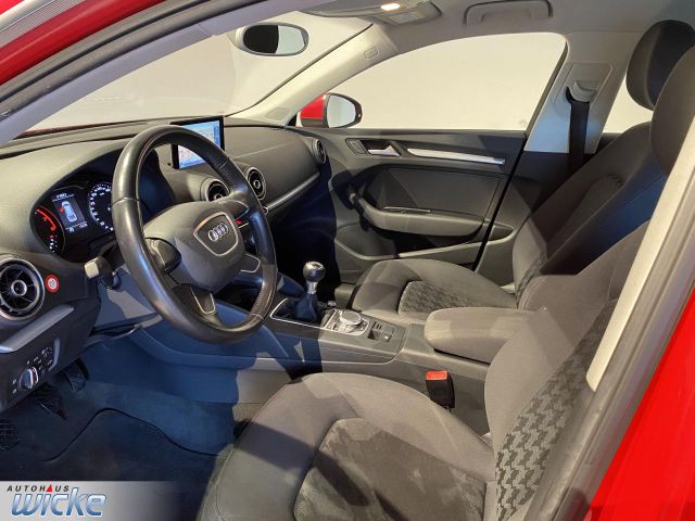 A3 Sportback 1.4 TSI attraction NAVI KLIMA PDC L