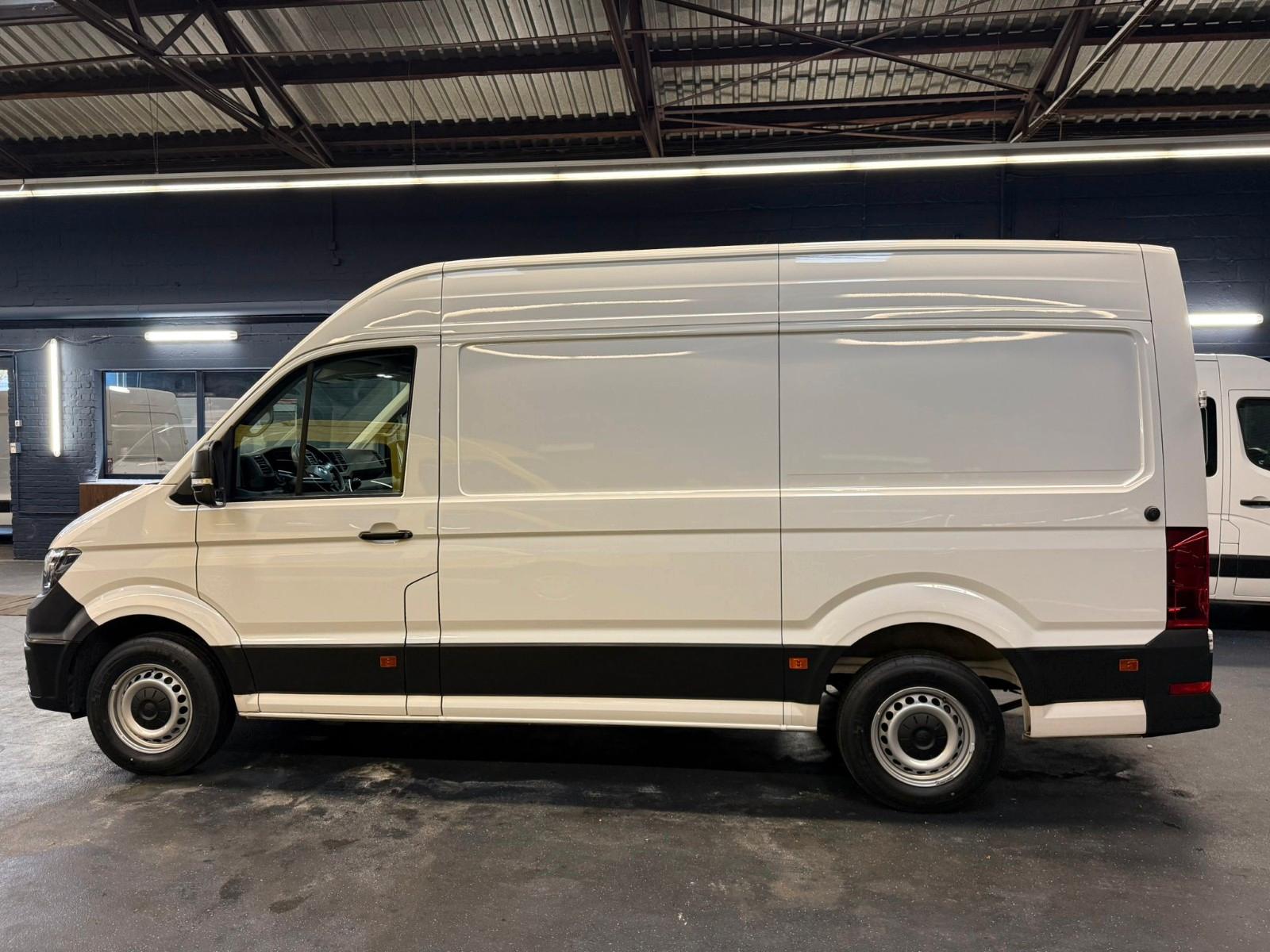 Volkswagen Crafter Kasten L2-H2 Klima Navi Kamera ACC SHZ