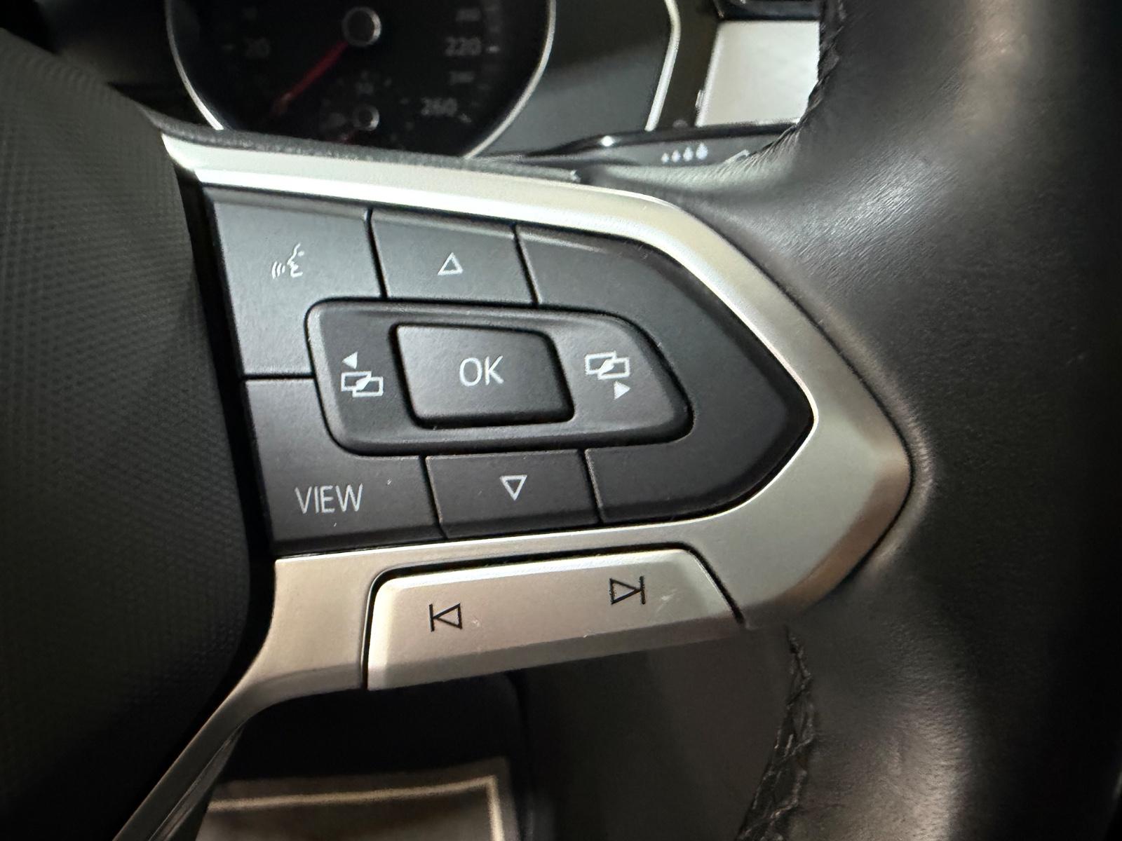 Volkswagen Passat Variant Business 2.0TDI DSG/STANDHEIZ/AHK