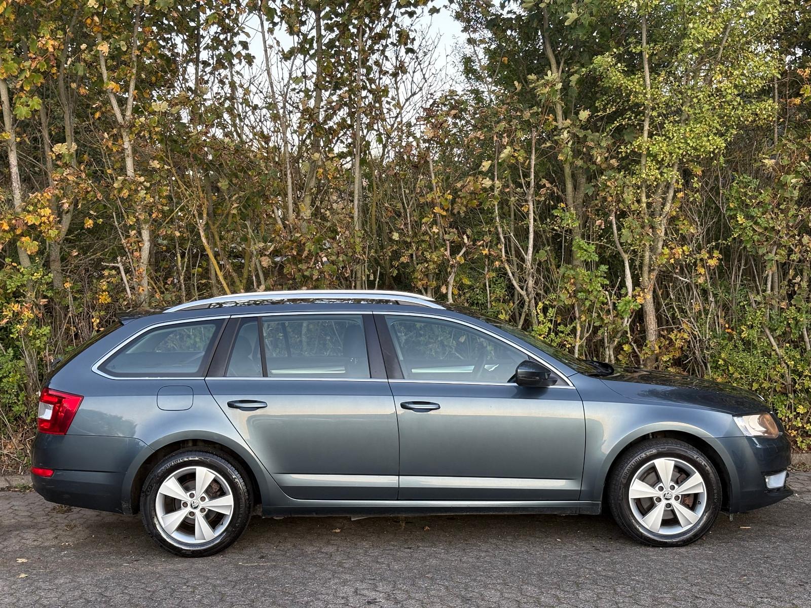 Skoda Octavia 2015 — фото 7