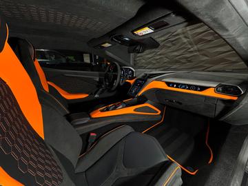 صورة 6 لـ 2024 Lamborghini REVUELTO