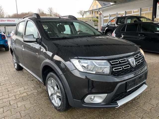 Dacia Sandero II Stepway Essential 1.Hand Scheckheft