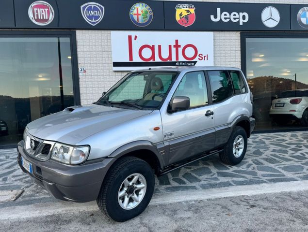 Nissan Terrano II Super Terrano 3.0 DiT 3p. FULL