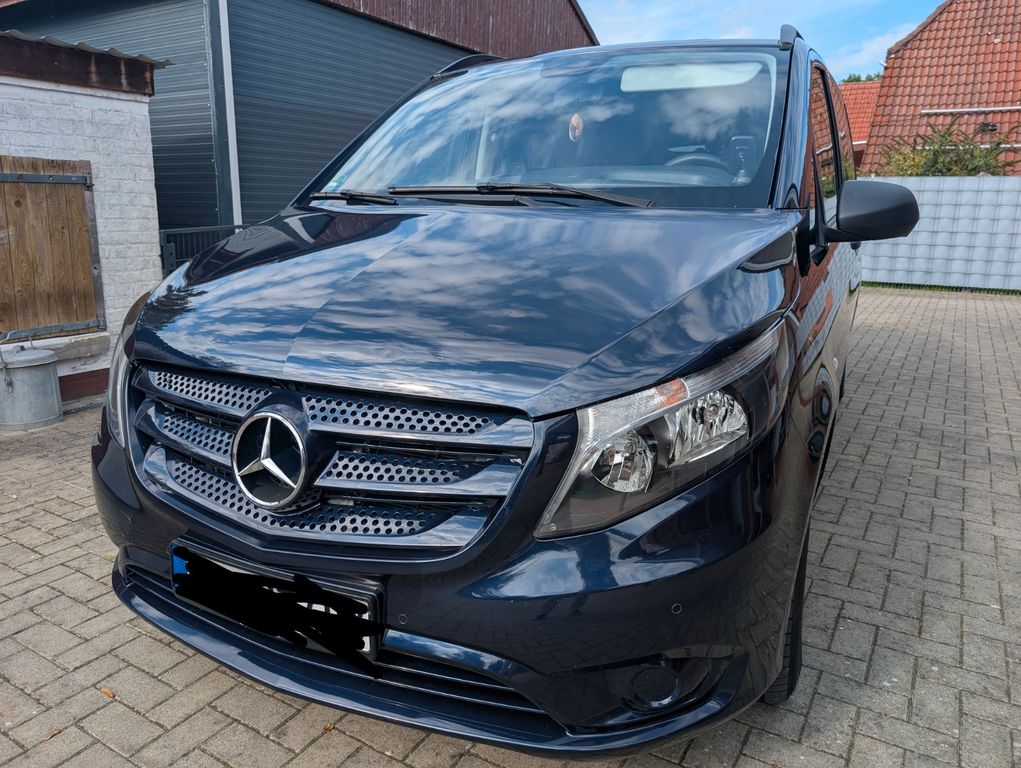 Image of Mercedes-Benz Vito